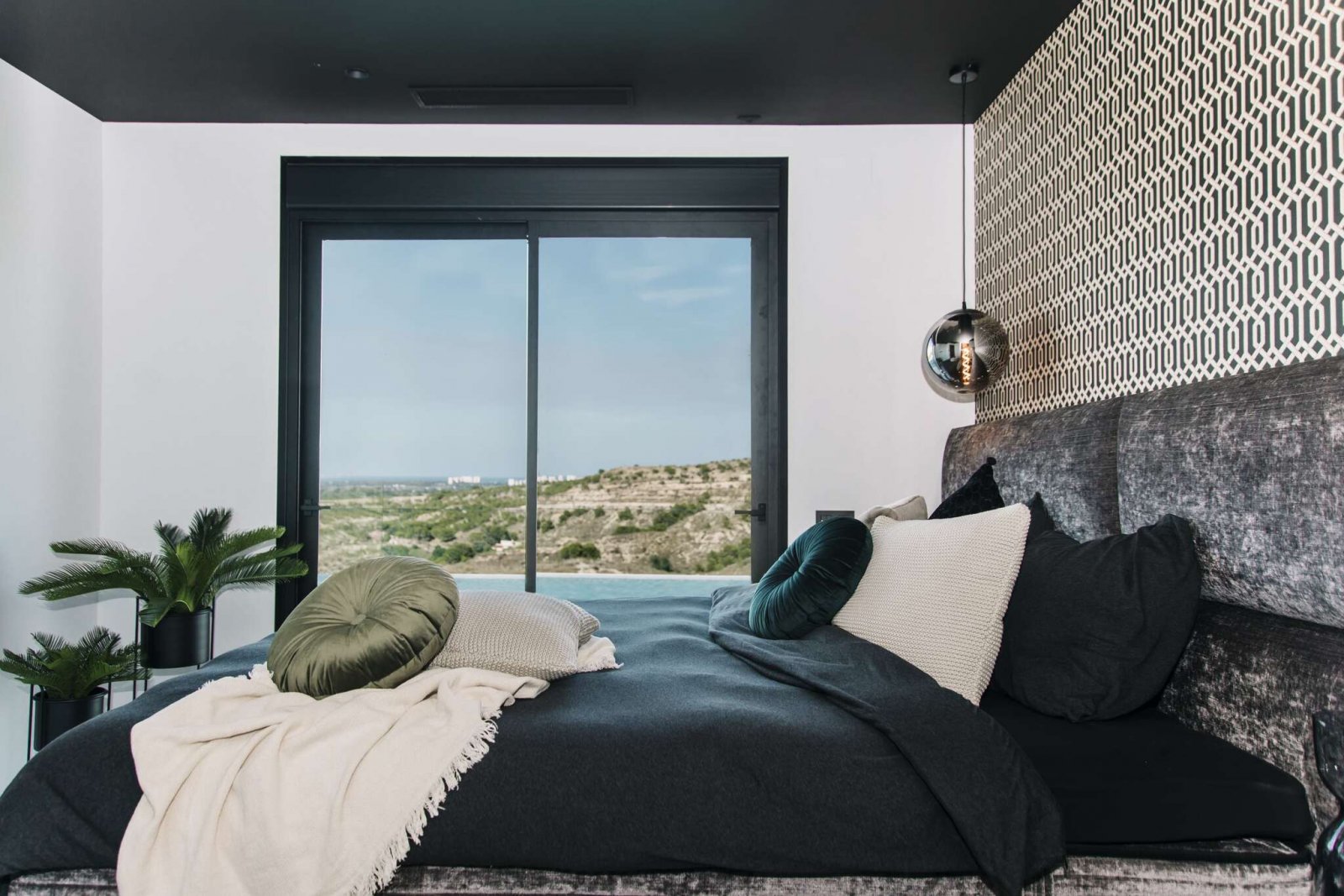Luxusvilla mit Meerblick in Rojales – 3 Schlafzimmer, 3 Bäder, Garten und Solarium