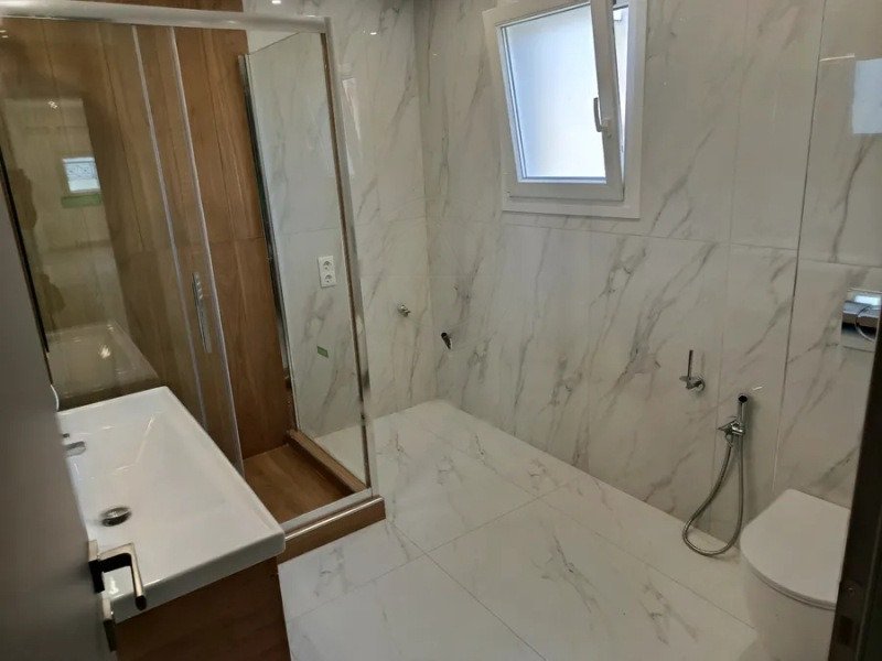Renovierte Wohnung mit 3 Schlafzimmern und Meerblick, 103 m², Triandria, Thessaloniki