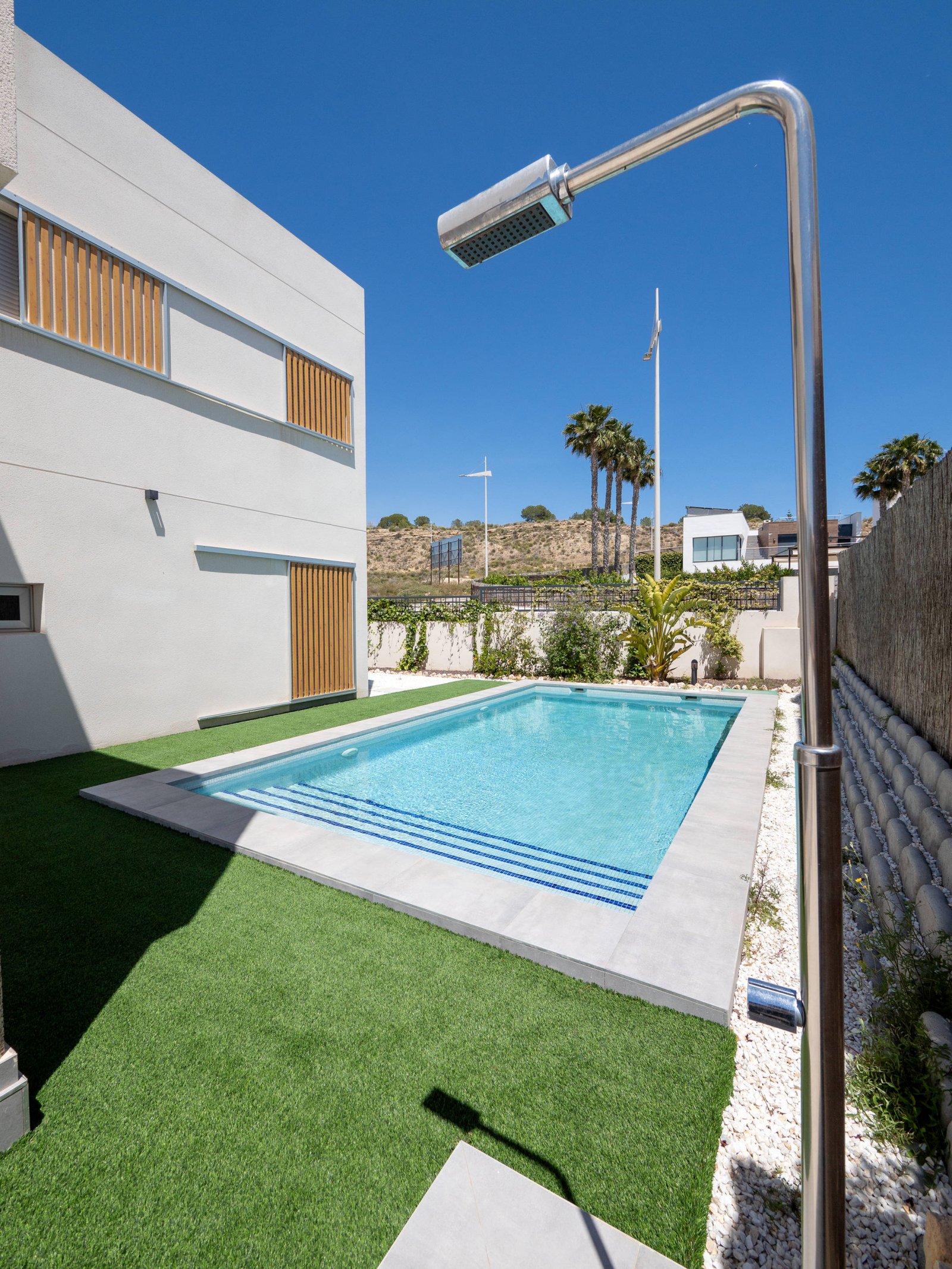Moderne Einfamilienhäuser mit privatem Pool und Garten, Algorfa