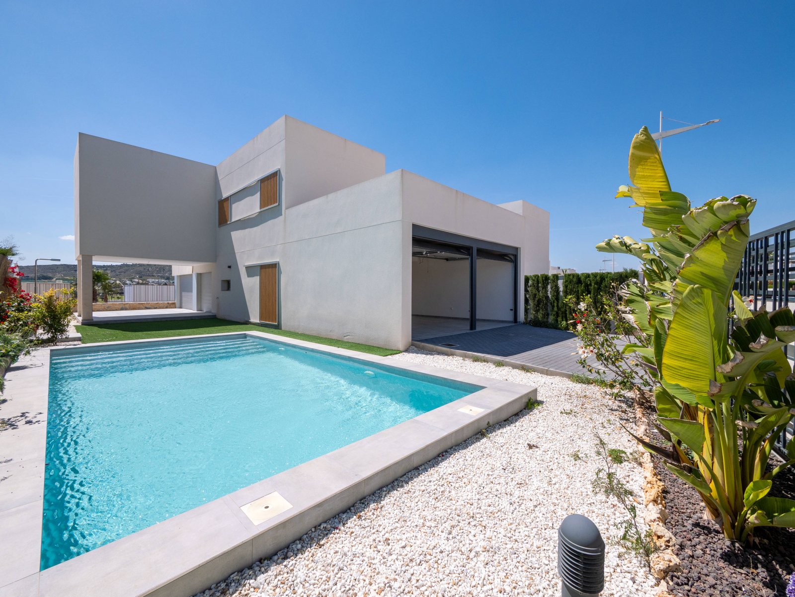 Moderne Einfamilienhäuser mit privatem Pool und Garten, Algorfa