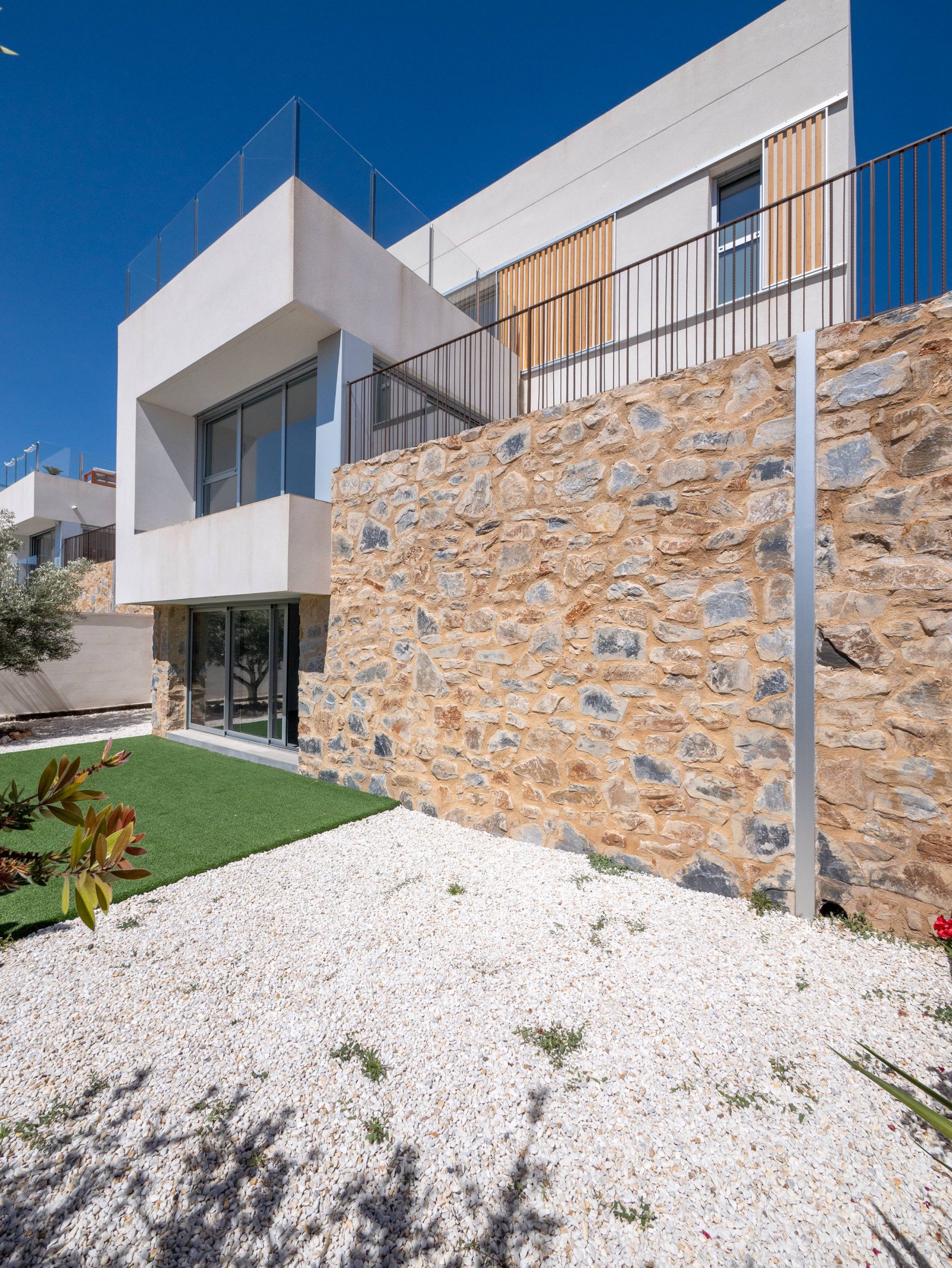 Moderne Einfamilienhäuser mit privatem Pool und Garten, Algorfa