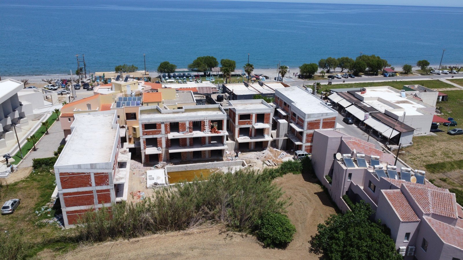 Neue Wohnungen mit 2 Schlafzimmern und Gemeinschaftspool, wenige Meter vom Strand, Maleme, Chania, Kreta