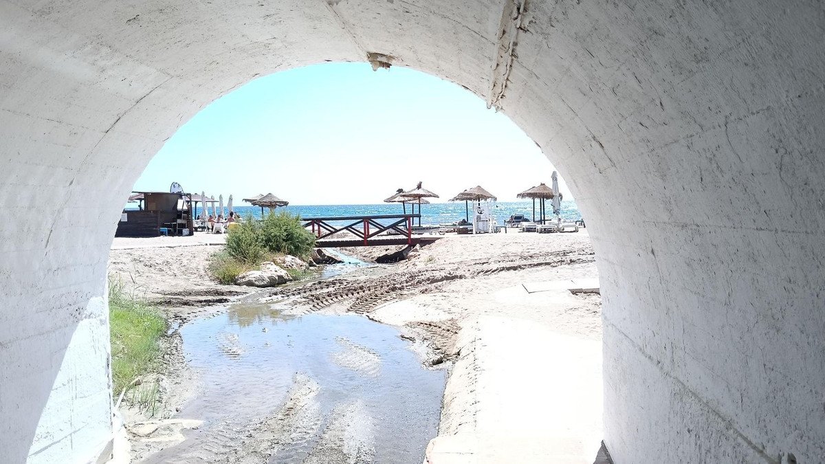 Dachgeschosswohnung 3 Minuten vom Strand entfernt mit Meerblick, Mijas, Spanien