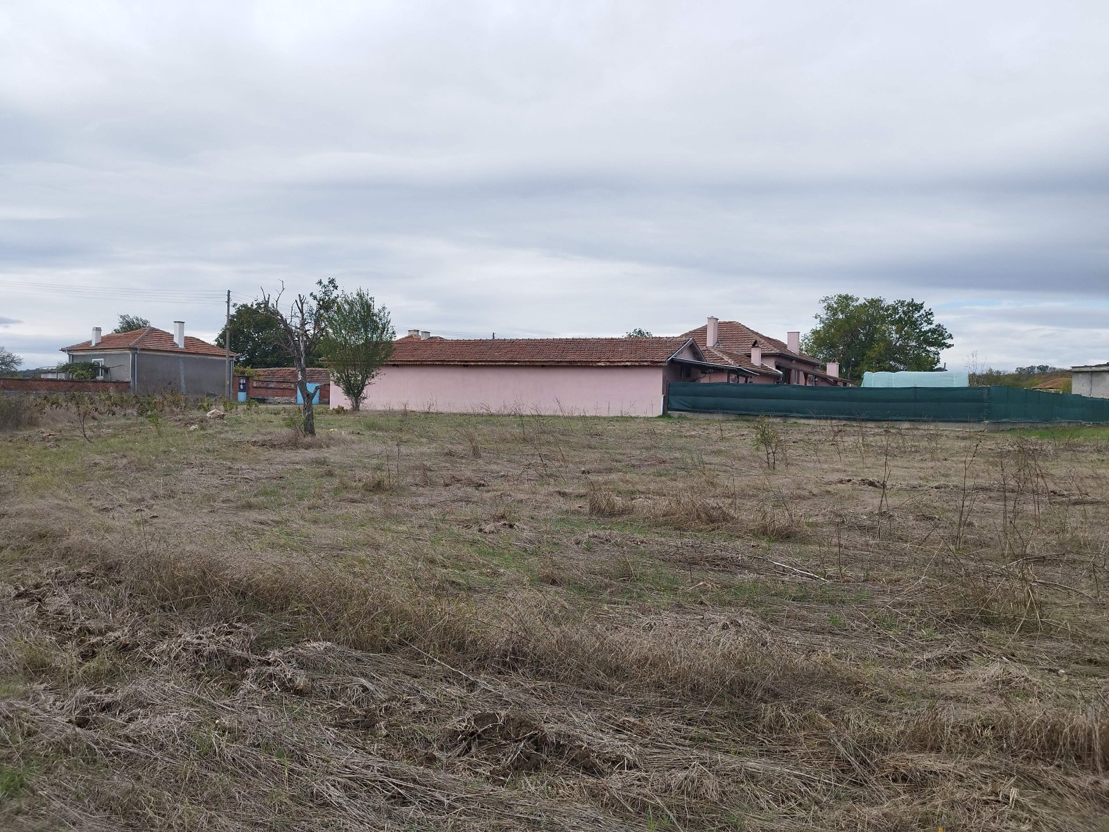 Terreno in vendita nel villaggio di Konevets, regione di Elhovo