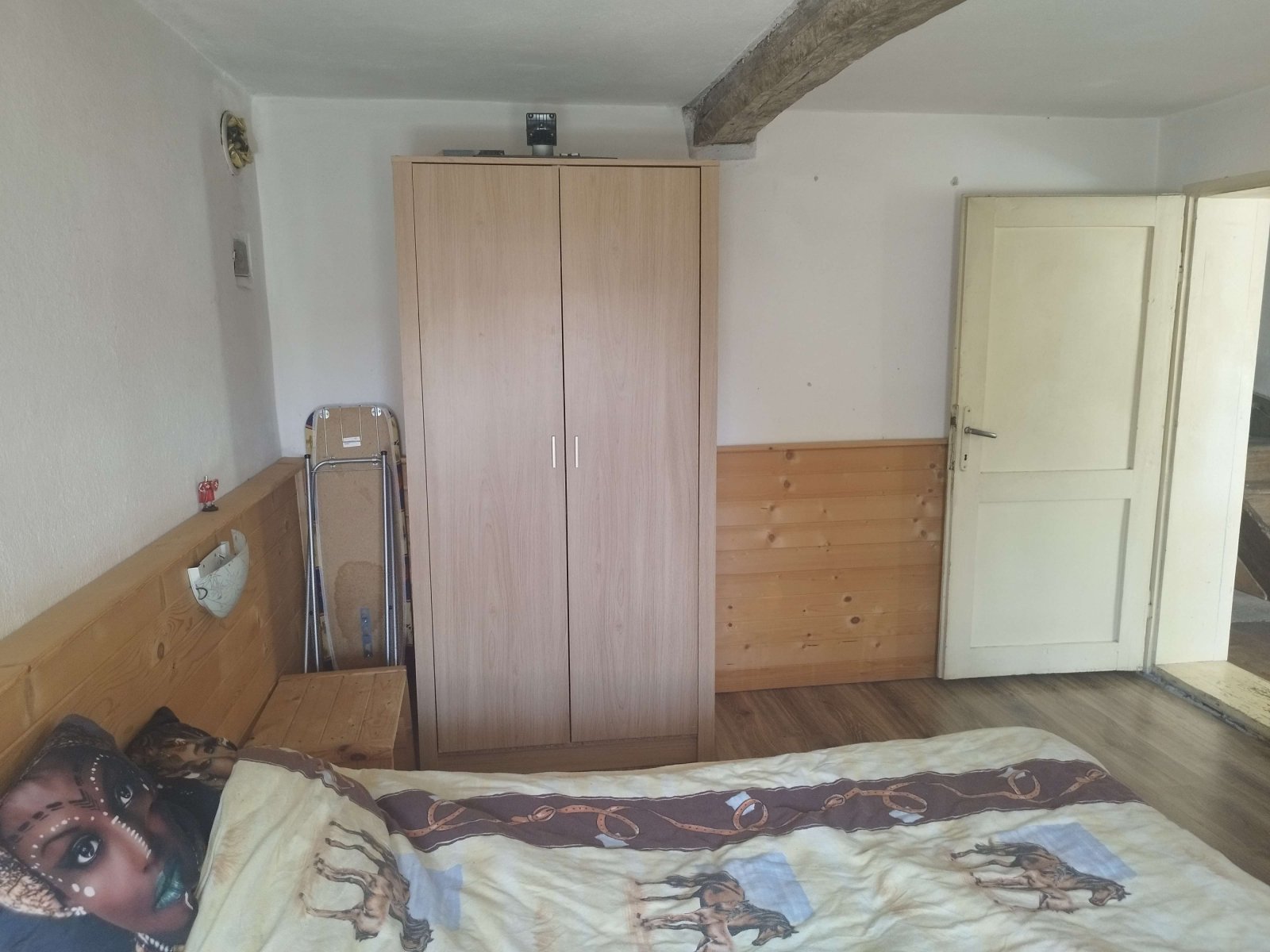 Casa completamente arredata e ristrutturata con 4 camere da letto a Boliarovo, Regione di Jambol.