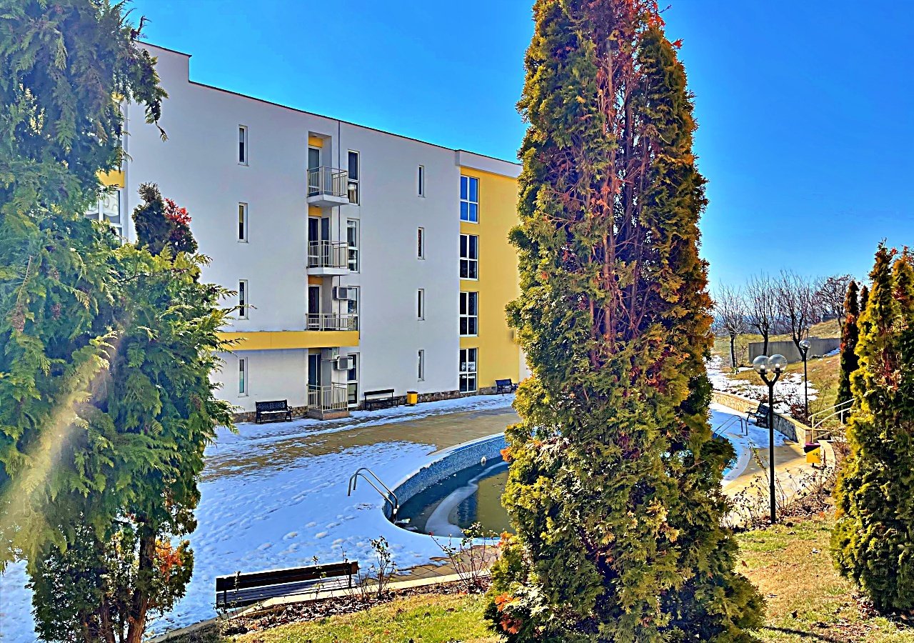 Studio con vista piscina nel Imperial Fort Club, Sveti Vlas – 44 m², piano terra, 59.900 €