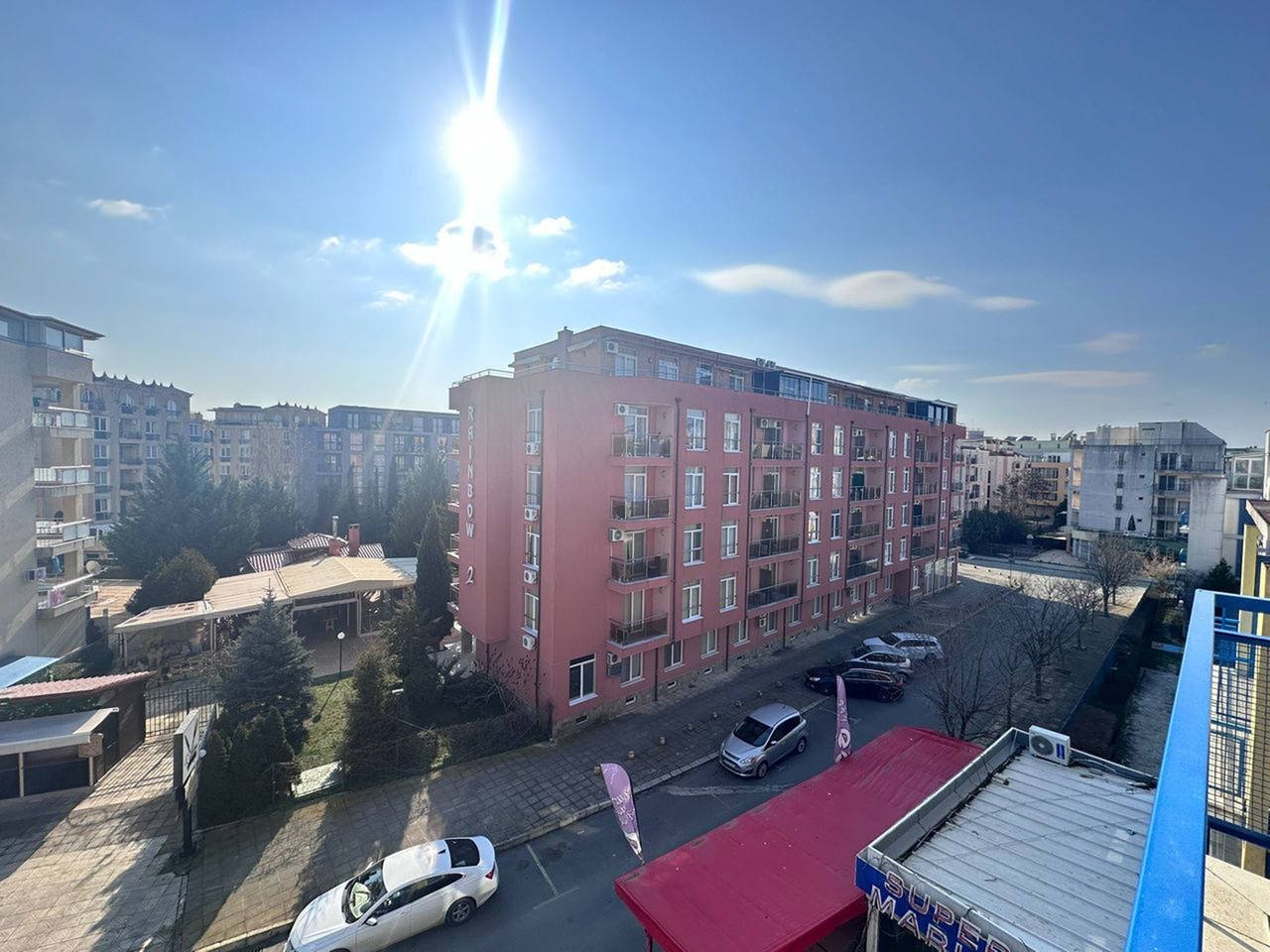 Spazioso appartamento con due camere nel complesso Elite 4 a Sunny Beach, Bulgaria.