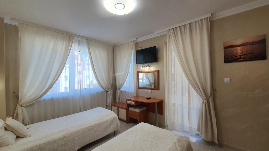 Appartamento modernizzato con 2 camere nel complesso Sea Dreams, Sunny Beach – 4° piano.