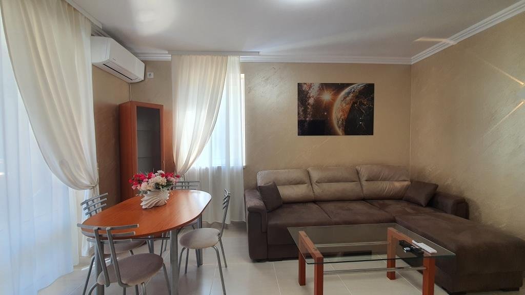 Appartamento modernizzato con 2 camere nel complesso Sea Dreams, Sunny Beach – 4° piano.