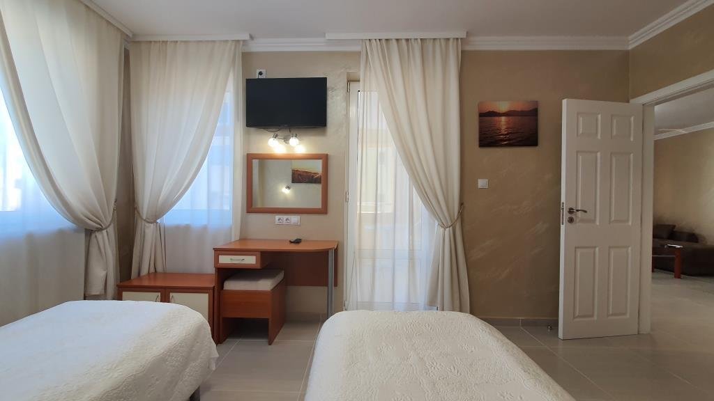 Appartamento modernizzato con 2 camere nel complesso Sea Dreams, Sunny Beach – 4° piano.