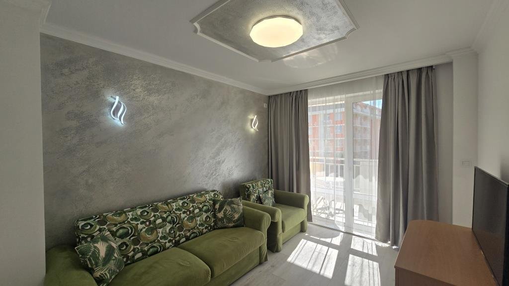 Ristrutturato appartamento con 2 camere nel complesso Sea Dreams, Sunny Beach – 3° piano