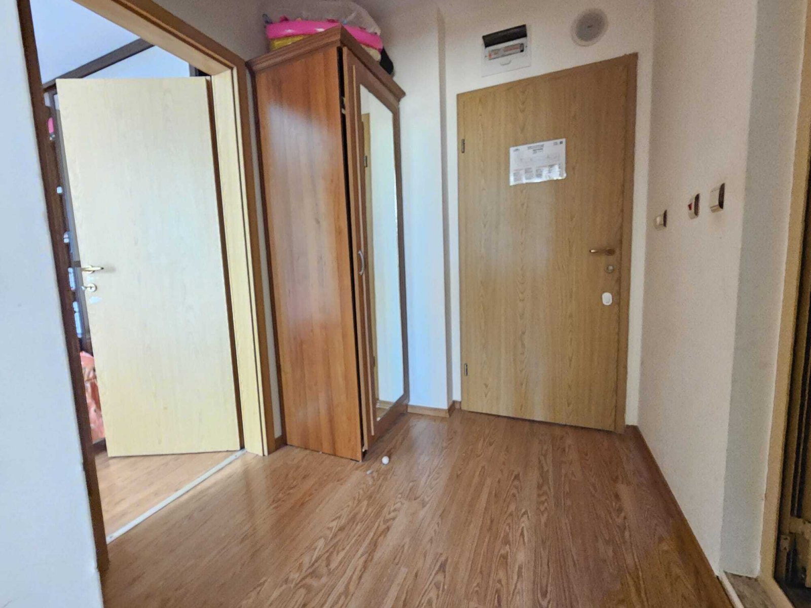 Una appartamento in una zona tranquilla, vicino alla spiaggia e a un parco, nel complesso Avalon a Sunny Beach.