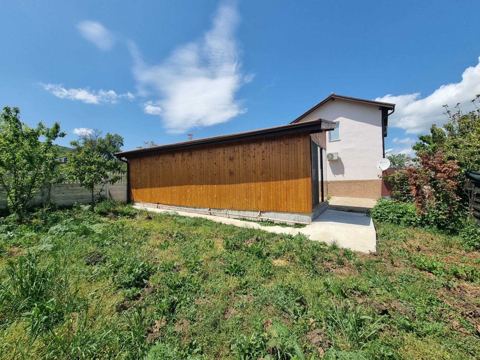 Casa unifamiliare con cantina nella regione di Medovo, Burgas, Bulgaria.