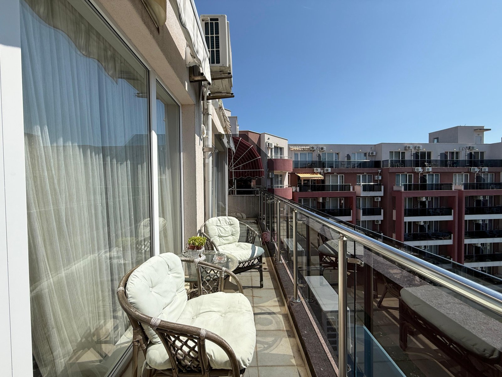 3 camere appartamento nel Plaza Admiral a Sunny Beach in Bulgaria