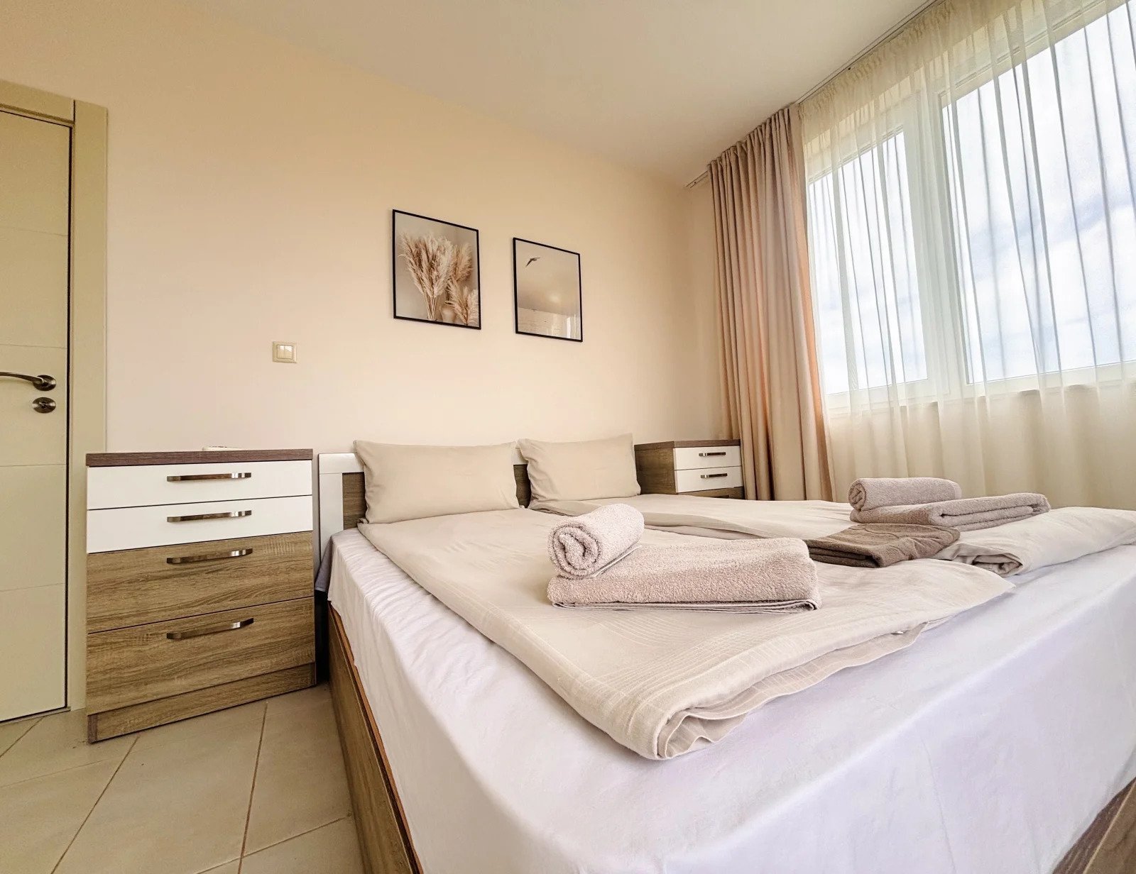 Elegante panorama-mansarda nel complesso Atia Resort, Chernomorets.