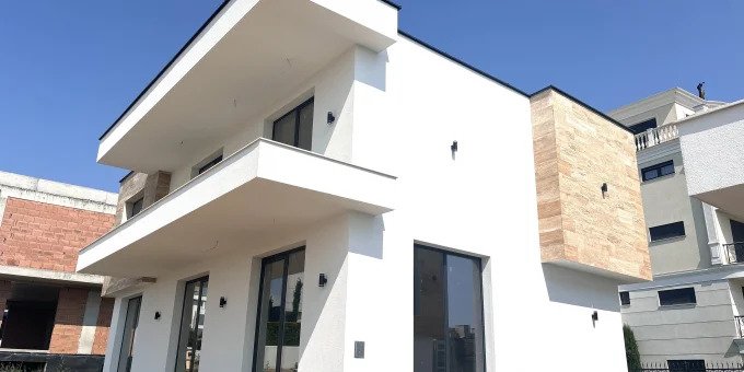 Casa di lusso al mare nel complesso boutique Sunny Island Residence