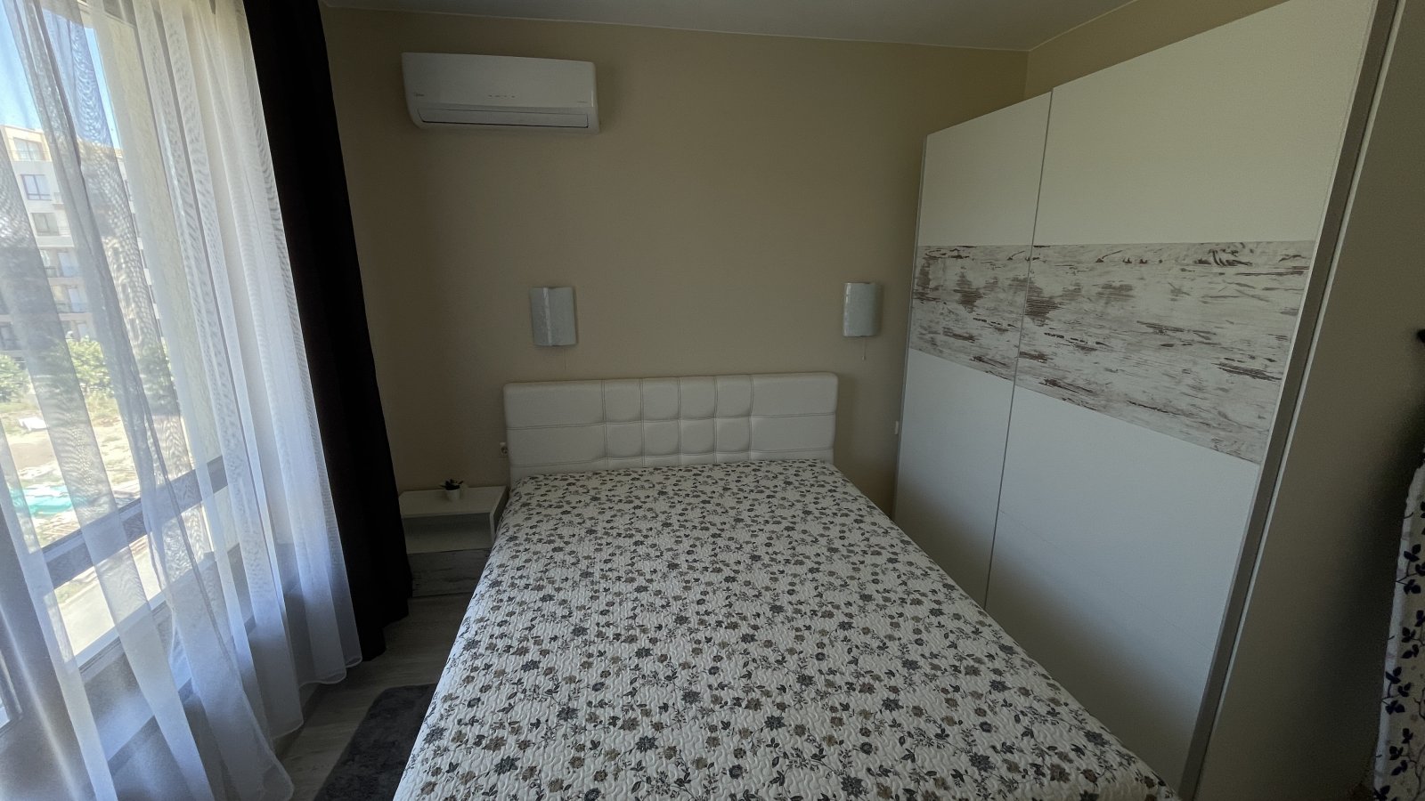 Spazioso appartamento con 2 camere da letto con vista mare e montagna – Sea Dreams, Sveti Vlas