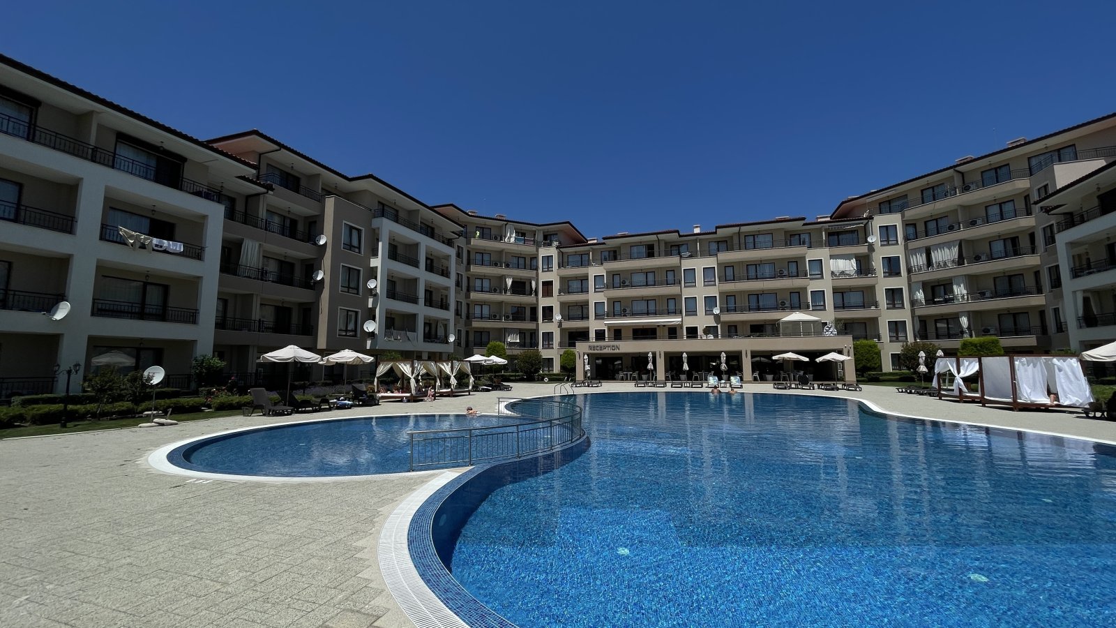 Spazioso appartamento con 2 camere da letto con vista mare e montagna – Sea Dreams, Sveti Vlas