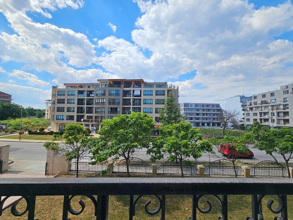 Appartamento di 3 locali nel Sunset Resort, Pomorie, Bulgaria