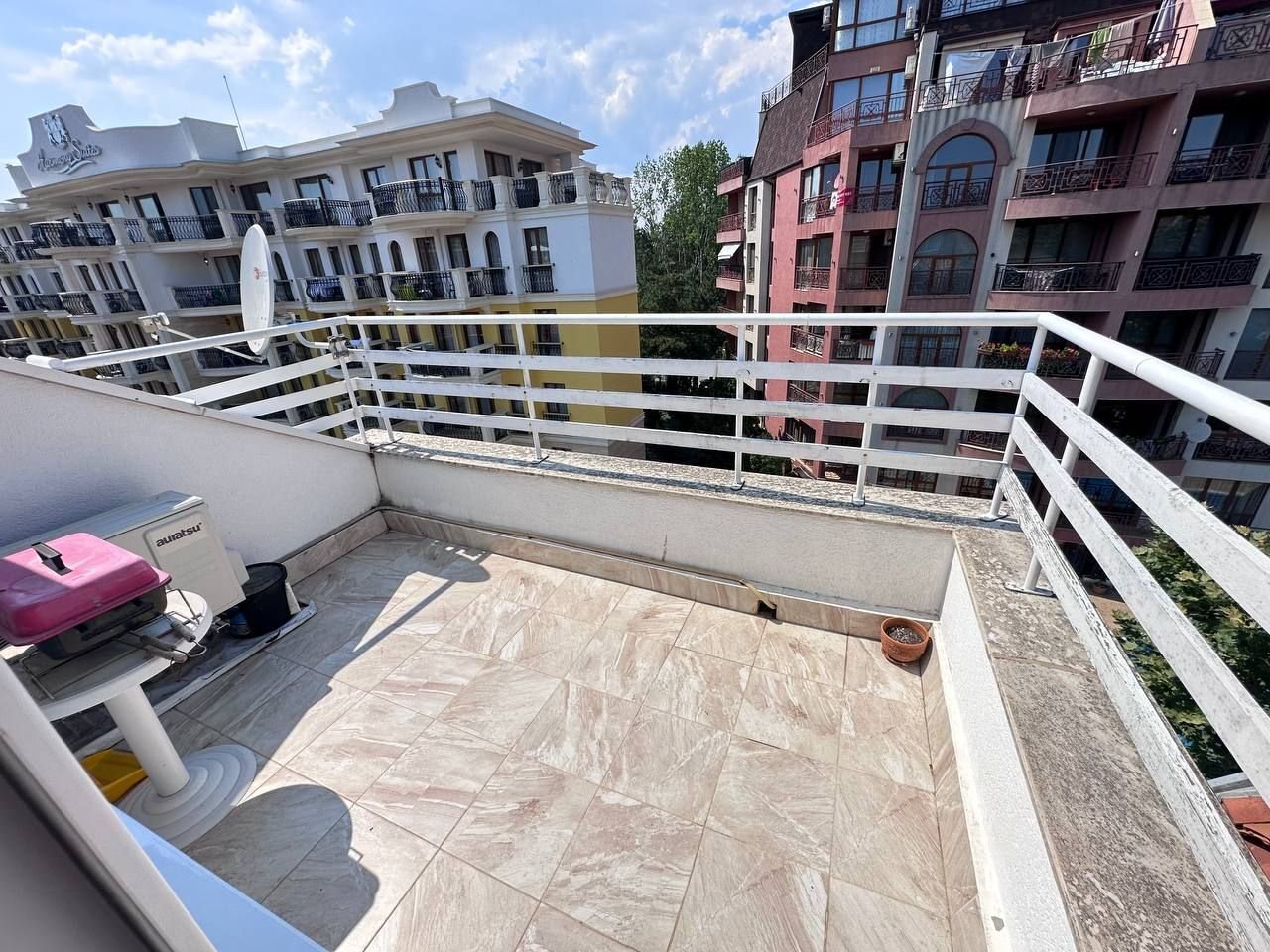 Appartamento con tre locali nel complesso Robinson a Sunny Beach