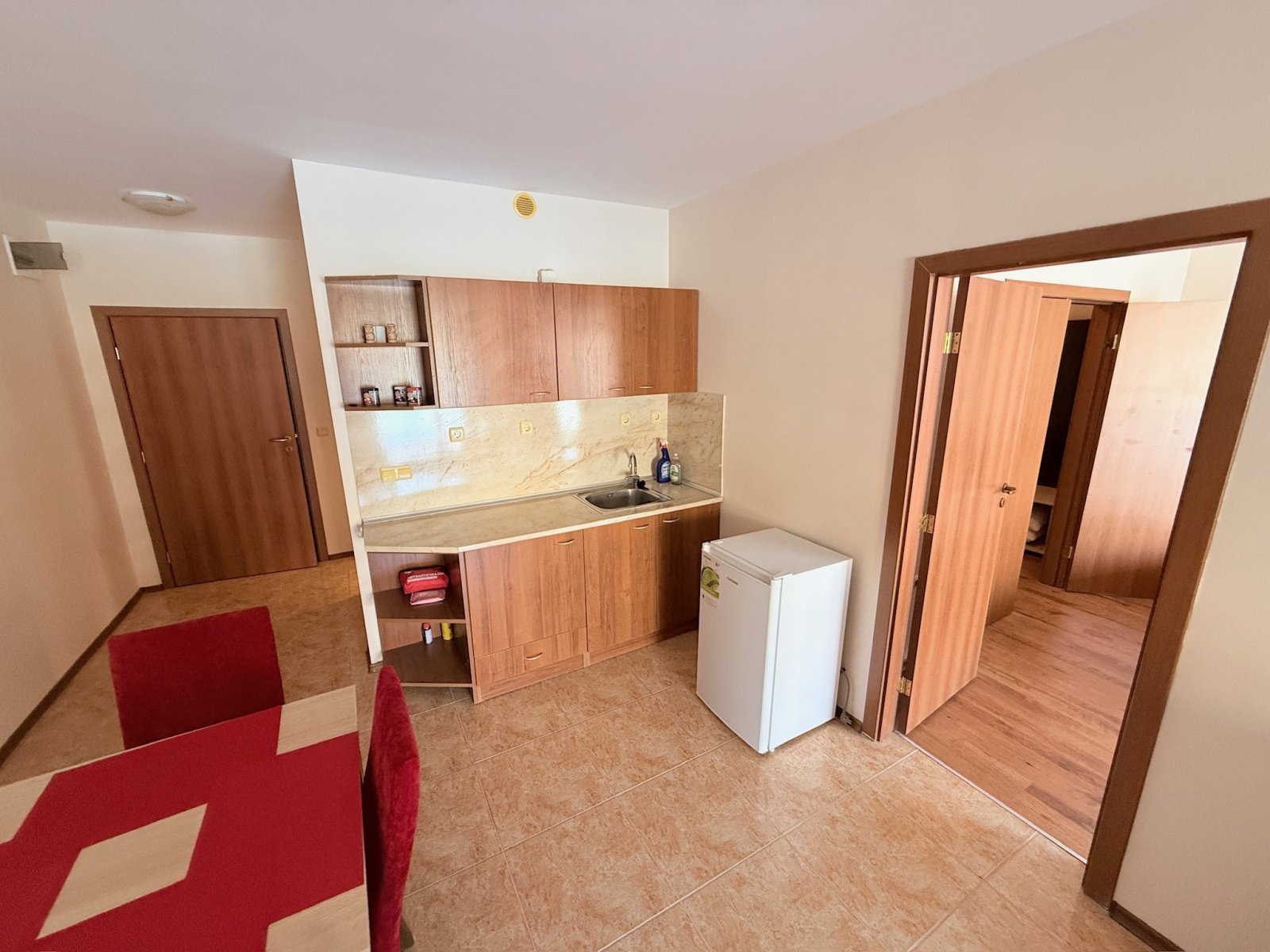 Appartamento con due stanze nel complesso Midia ad Aheloy