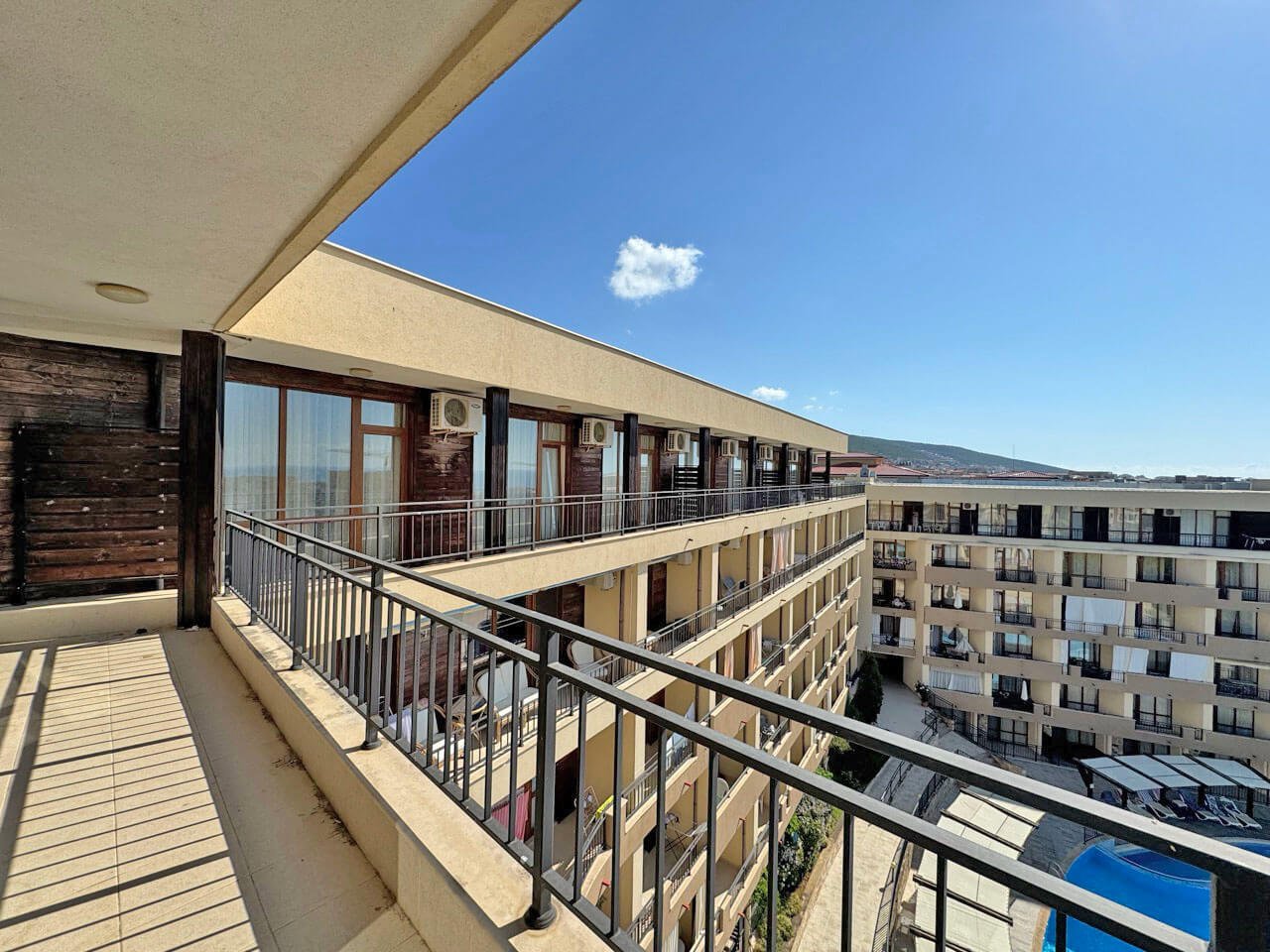 Appartamento con due camere nel complesso Luxor a Sveti Vlas