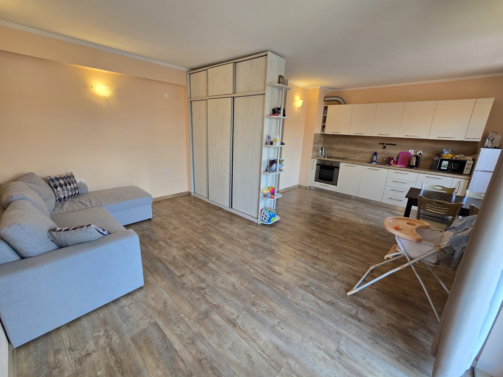 Appartamento con 2 camere nel complesso Till Ravda Bulgaria