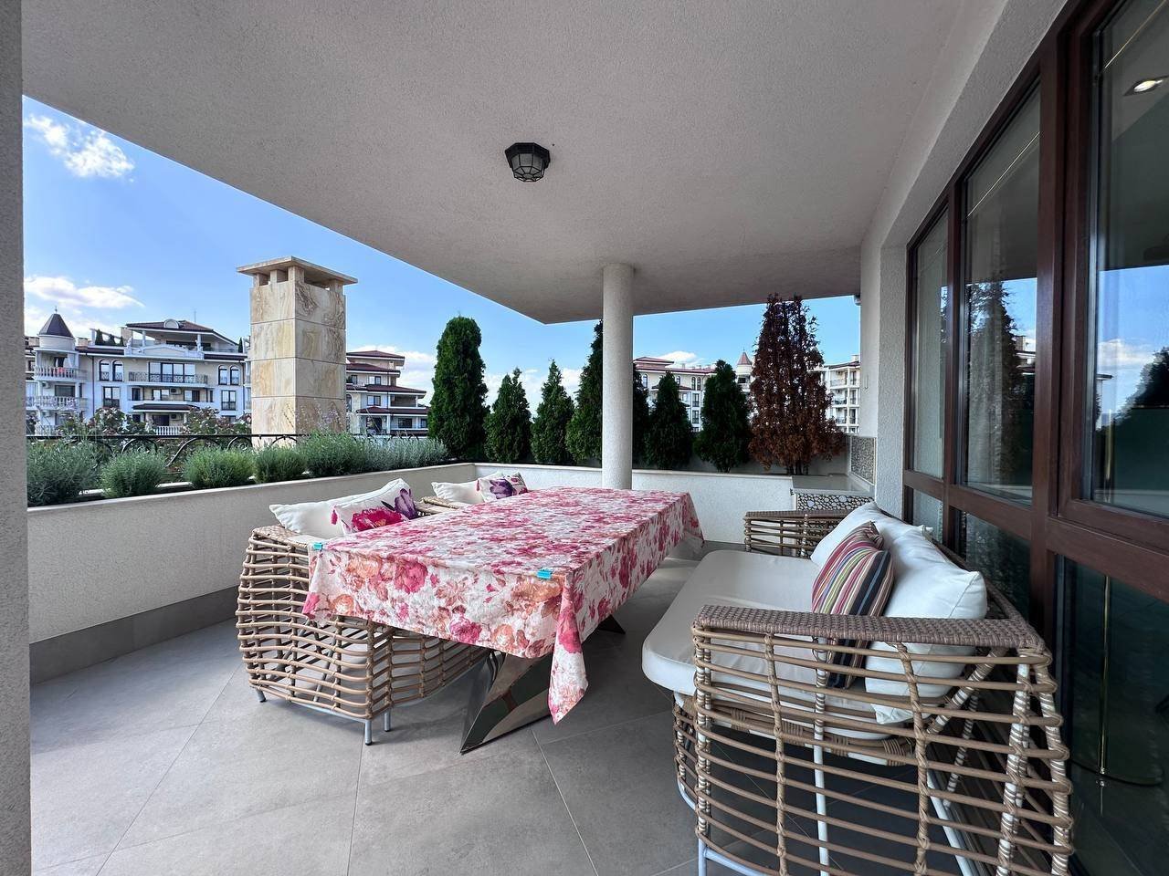 Appartamento di 3 stanze nel complesso „Poseidon“, Nesebar