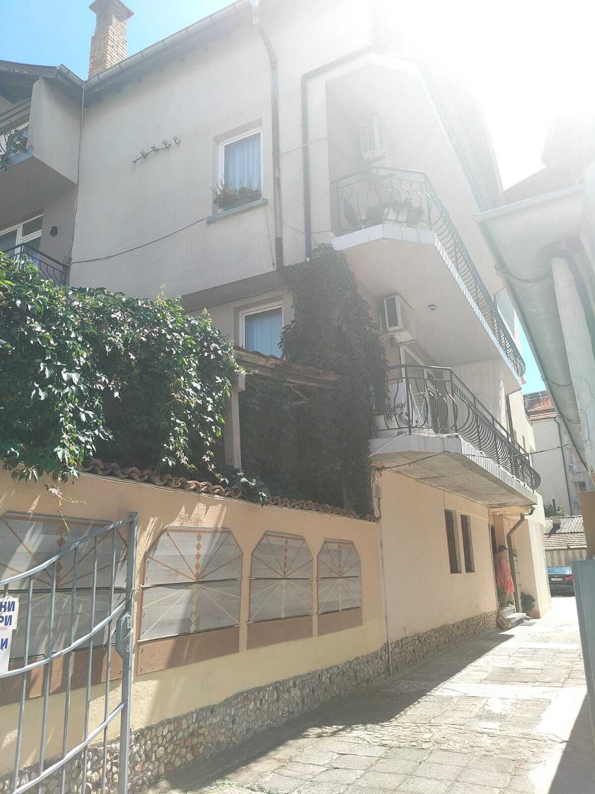 Nessebar: Nessebar Bulgaria Appartamento in città, 3 camere con parcheggi 