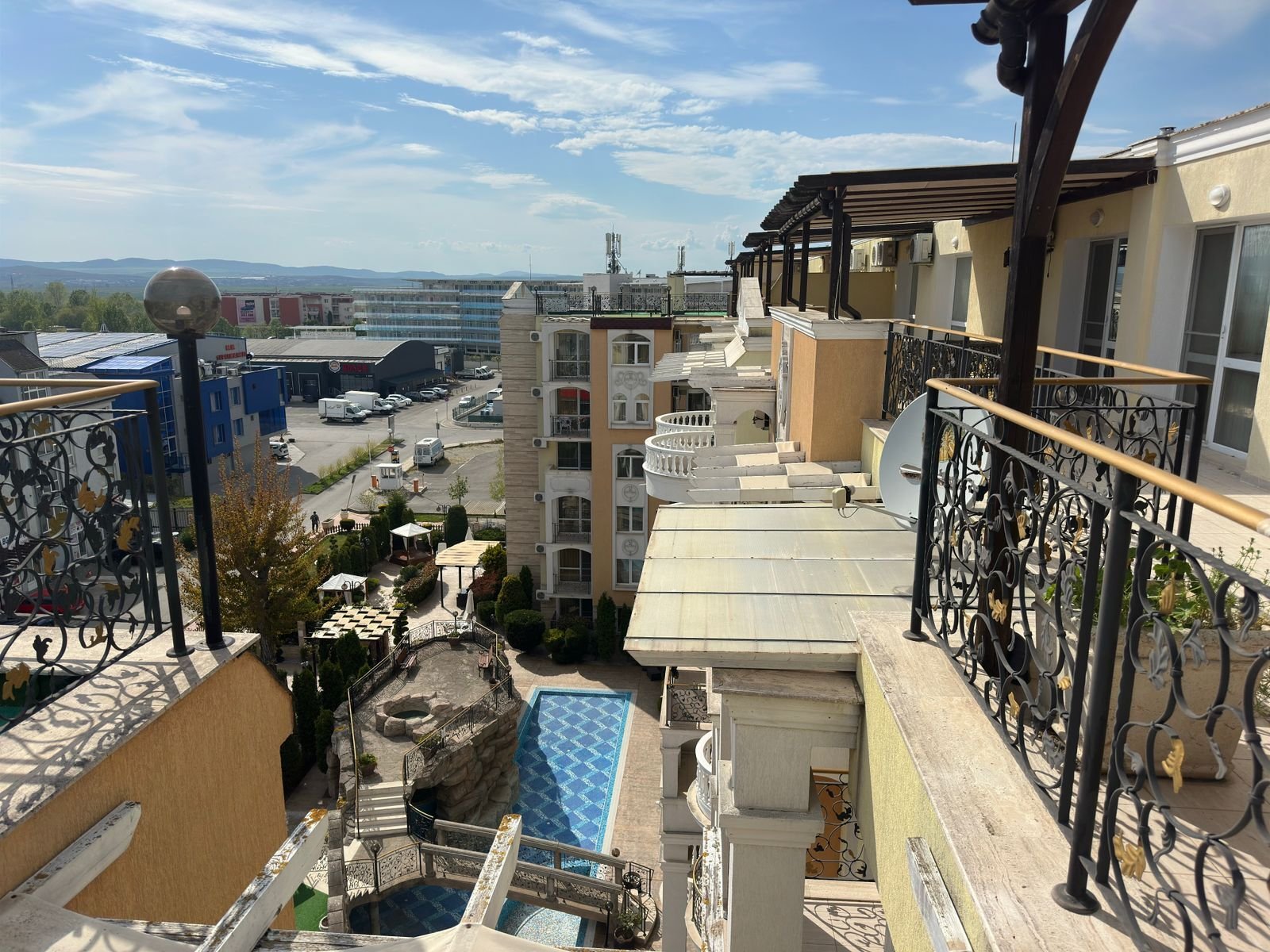 Appartamento con tre camere nel complesso Sweet Home 2 a Sonnenstrand