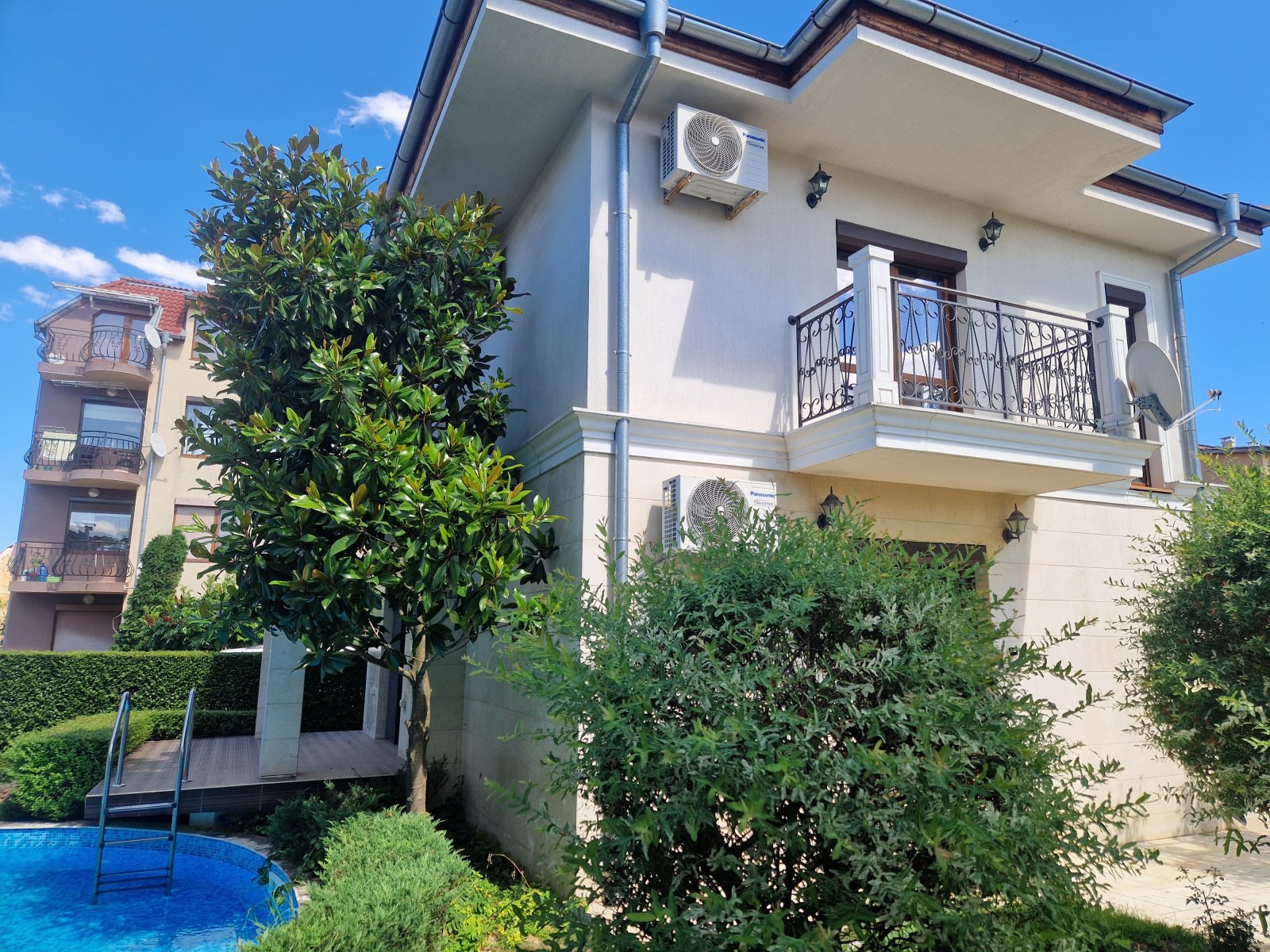 Casa unifamiliare con accesso alla piscina a Ravda, Bulgaria