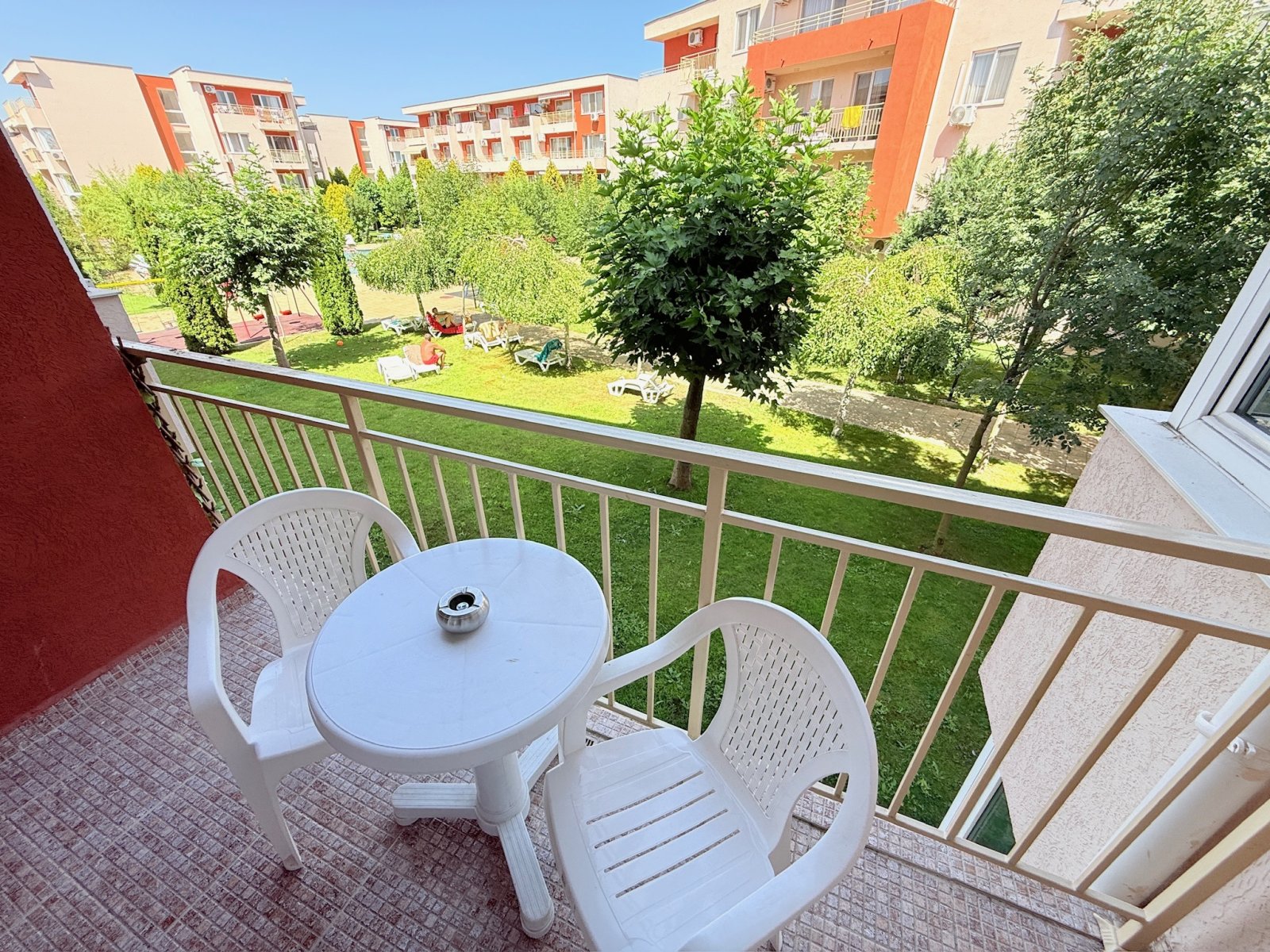 Appartamento con tre locali nel complesso „Nessebar Fort“ a Sunny Beach