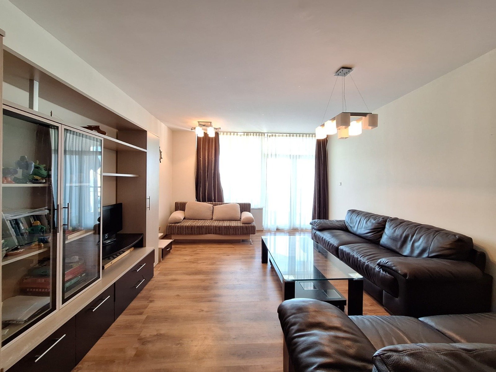 Appartamento con due camere da letto con vista mare nel complesso Oasis a Ravda