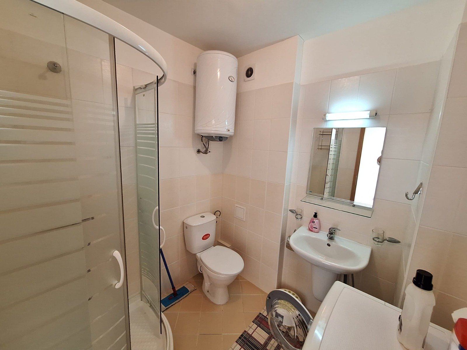 Appartamento con due camere da letto con vista mare nel complesso Oasis a Ravda