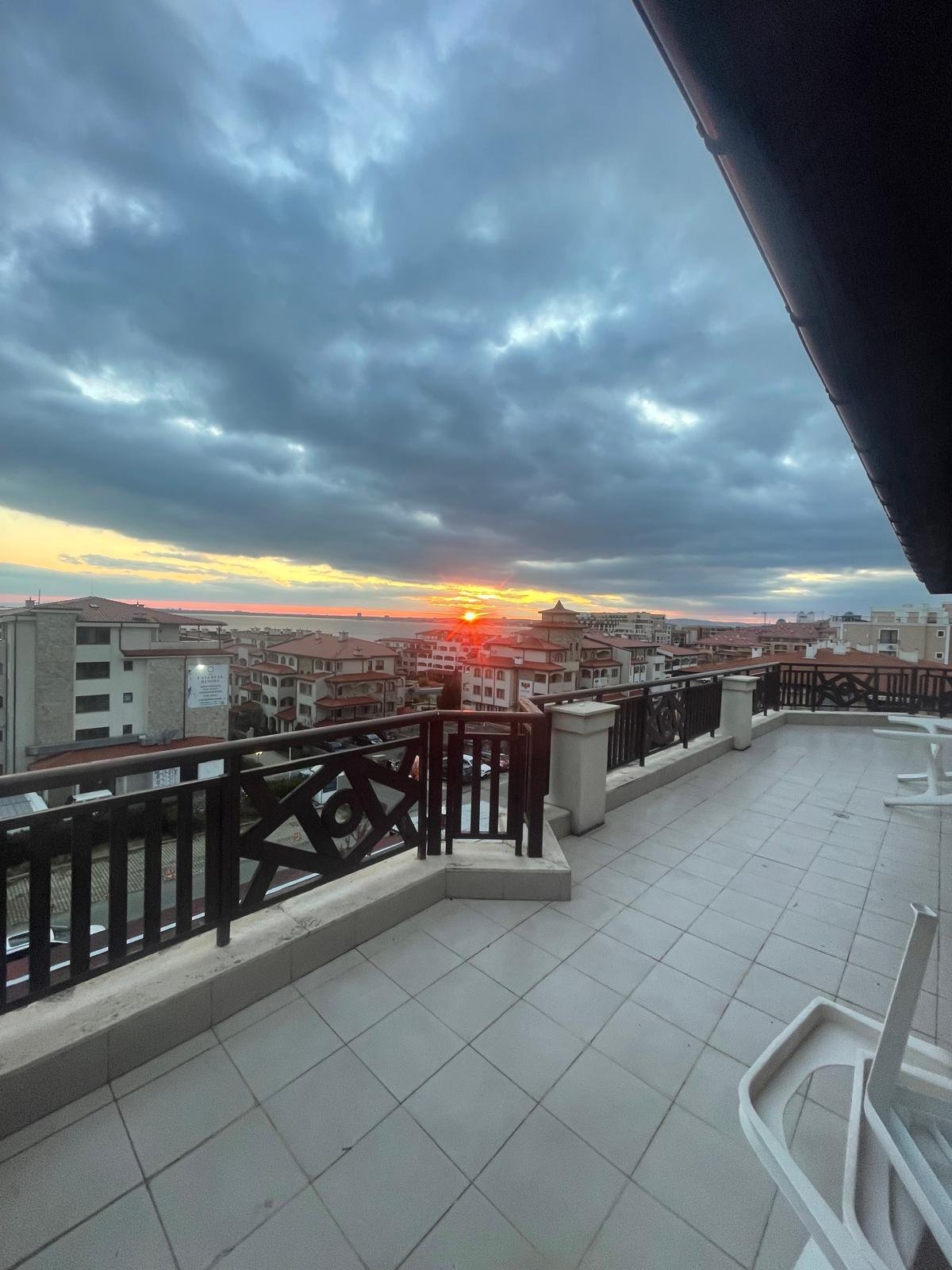 Appartamento con due camere nel complesso „Royal Palm“ a Sveti Vlas