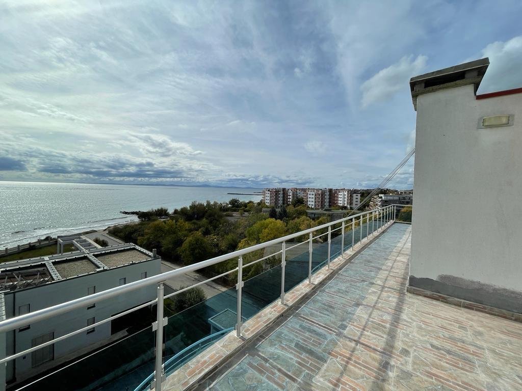 Appartamento di tre locali nel complesso „Oasis“ a Ravda con vista sul mare