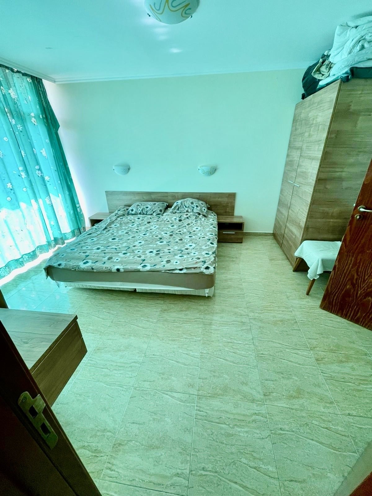 Appartamento con tre camere nel complesso „Sun Village“ a Sunny Beach