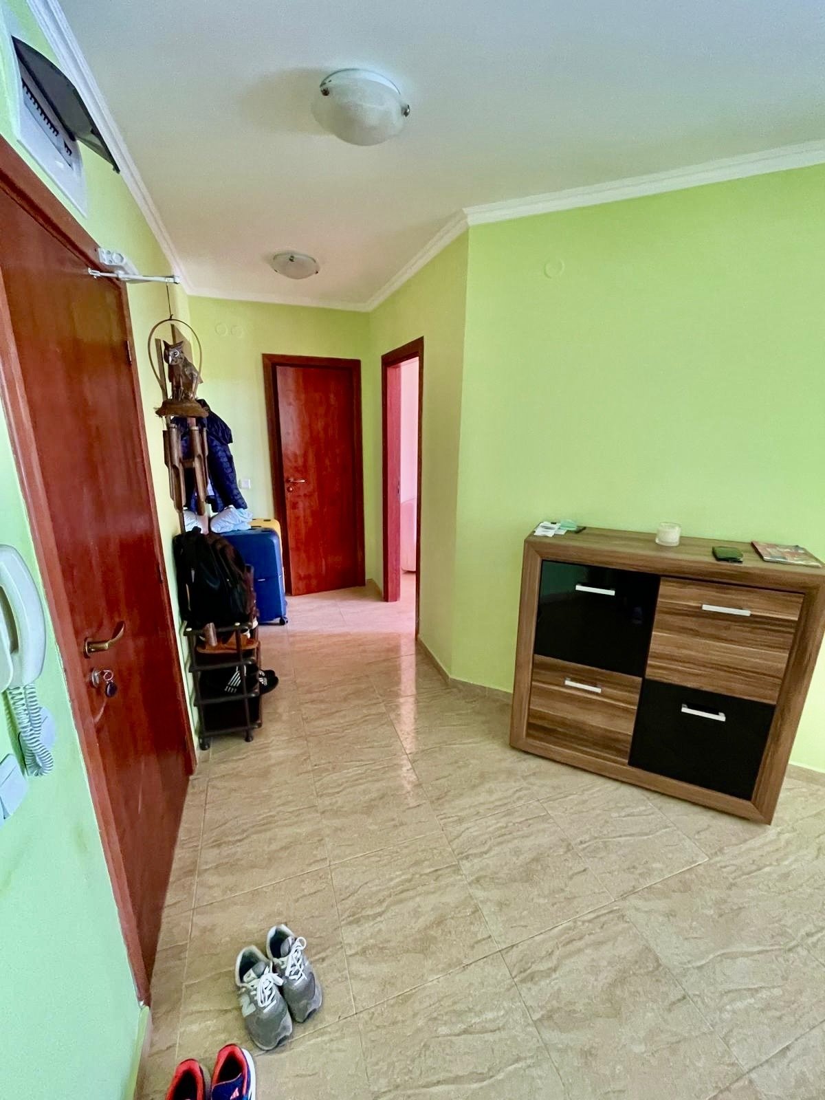 Appartamento con tre camere nel complesso „Sun Village“ a Sunny Beach