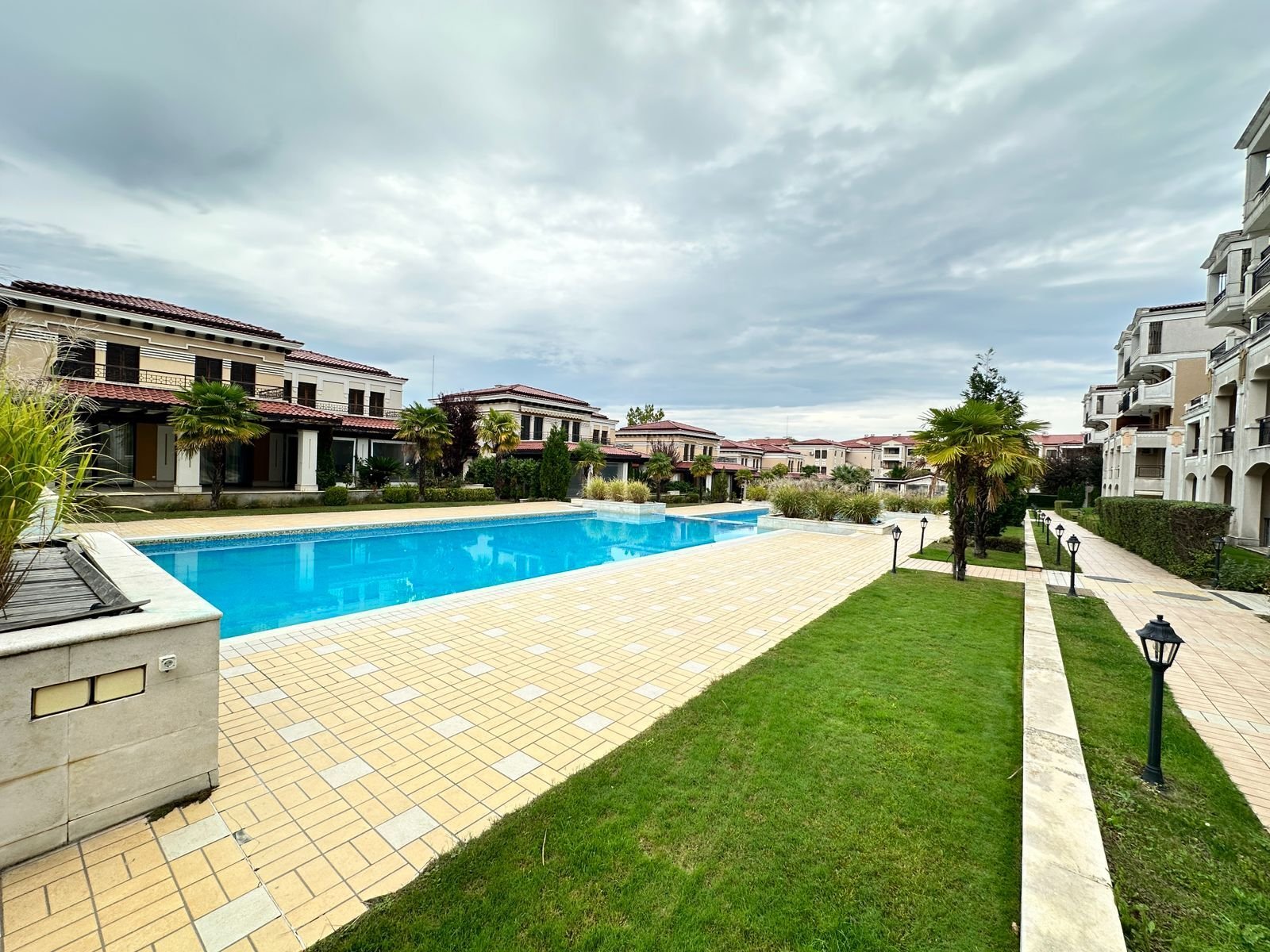 Appartamento con due camere nel complesso Green Life a Sozopol
