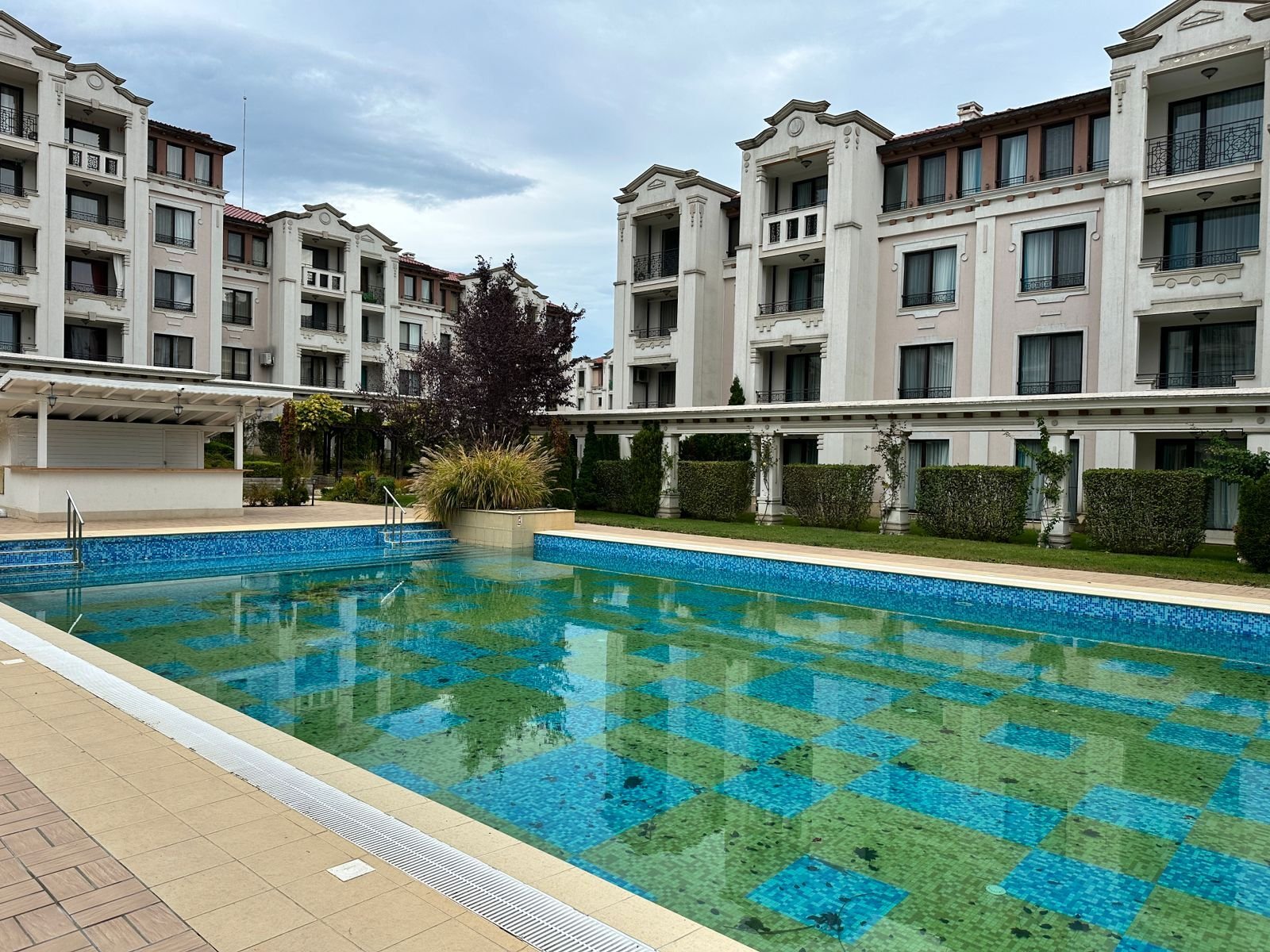 Appartamento con due camere nel complesso Green Life a Sozopol