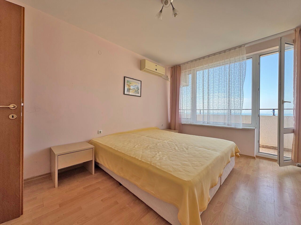 Appartamento con due camere da letto e vista mare nel complesso Marina Fort a Sveti Vlas