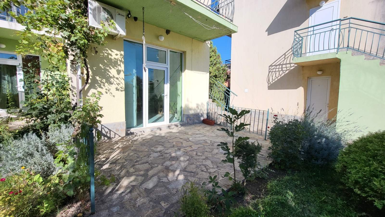 Appartamento di 2 stanze complesso Sveti Nikola Sveti Vlas Bulgaria