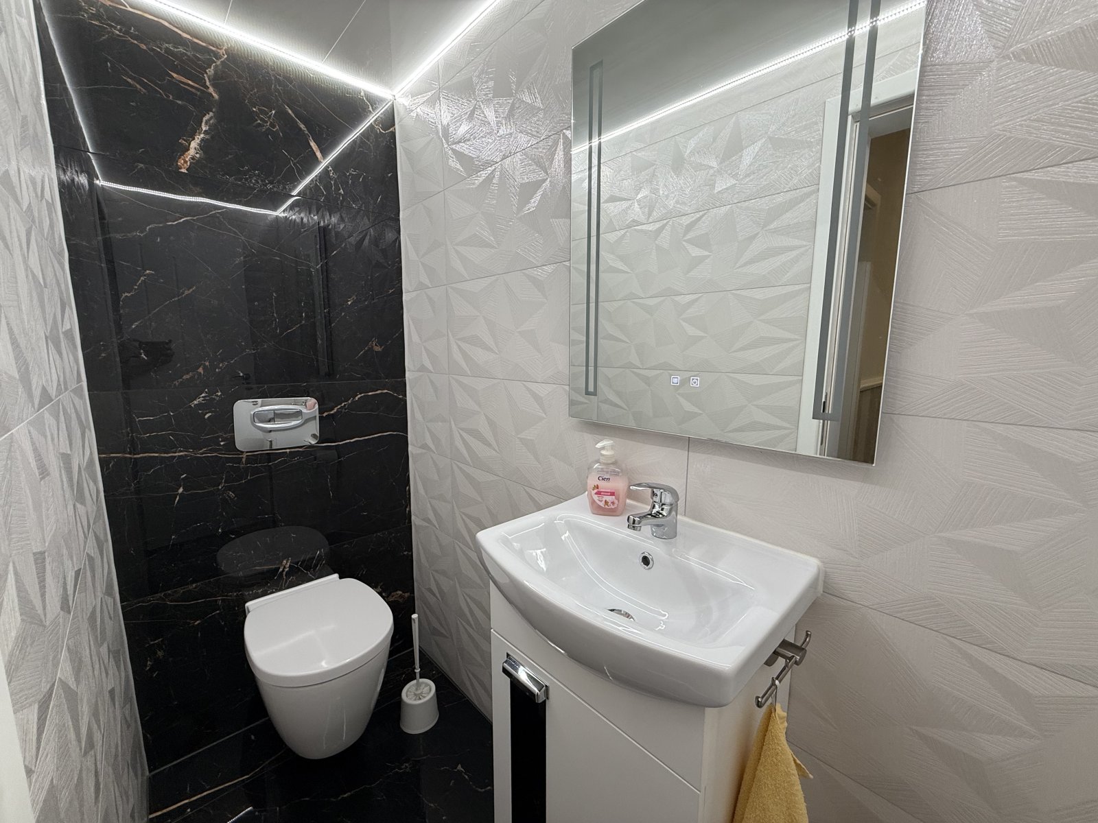 Appartamento 1+1 nel complesso Rosalie