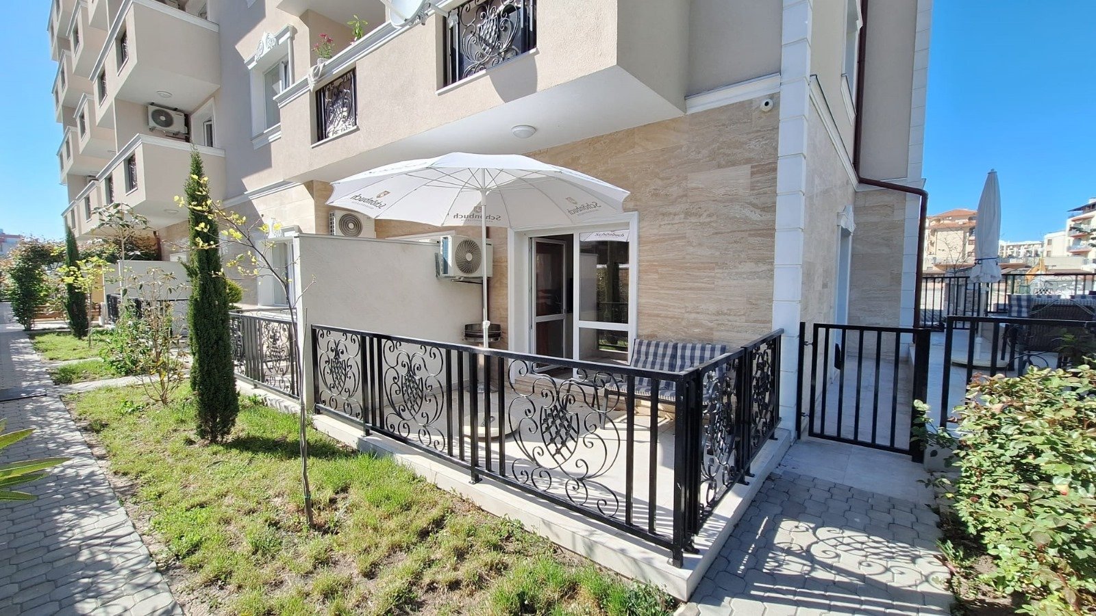 Appartamento con due camere nel complesso Magnolia 6 a Sunny Beach