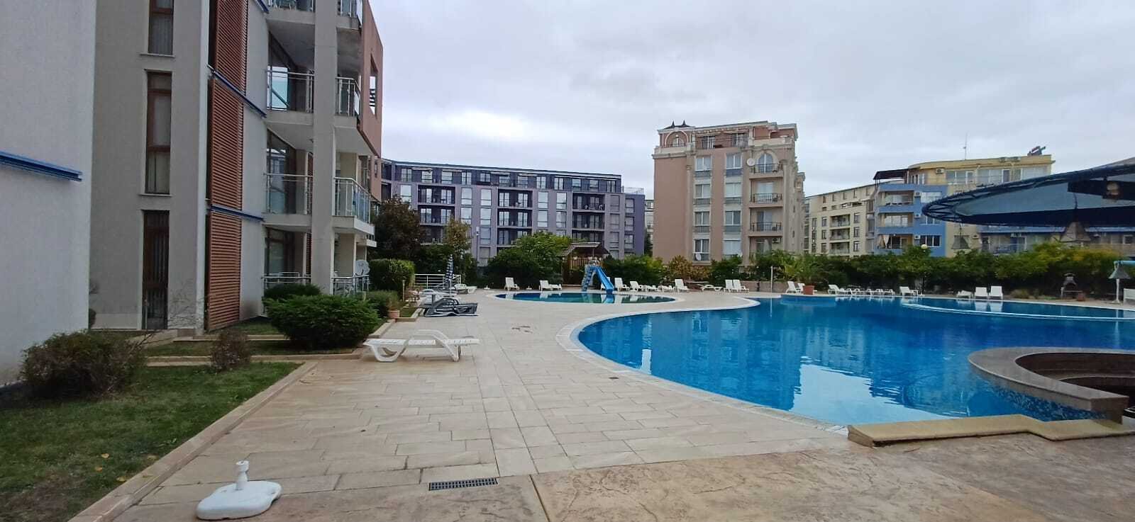 Appartamento con 2 camere nel complesso Sun City 1 a Sonnenstrand, Bulgaria.