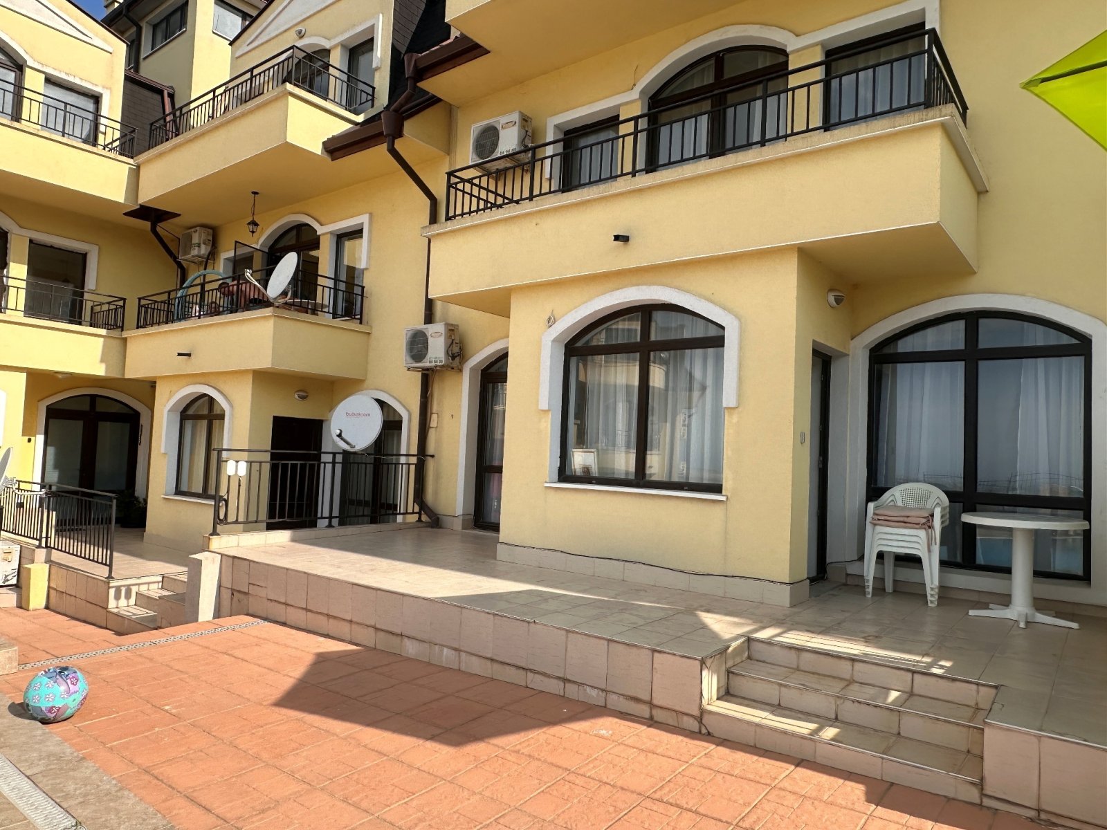 Appartamento di 3 locali con vista su Nessebar e piscina, Kosharitsa, Bulgaria