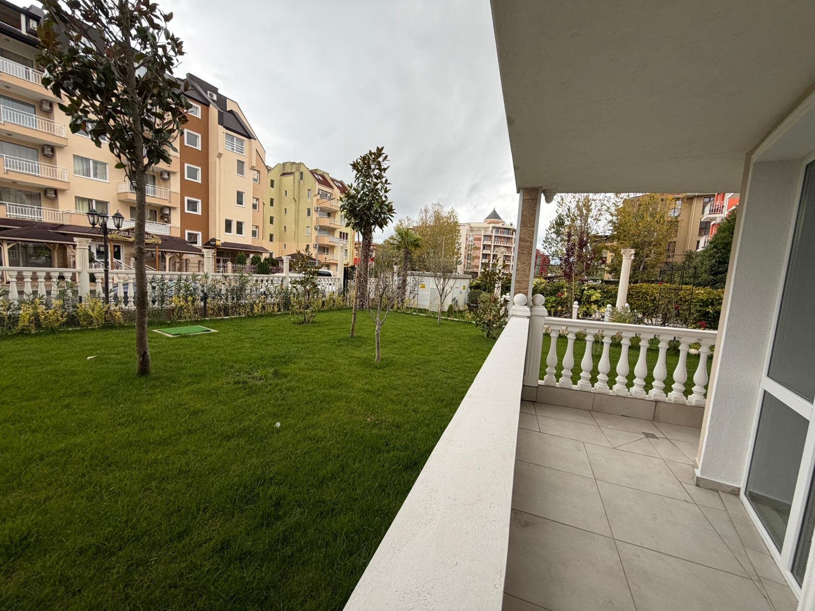 Appartamento con due camere nel complesso Magnolia 7 a Sunny Beach