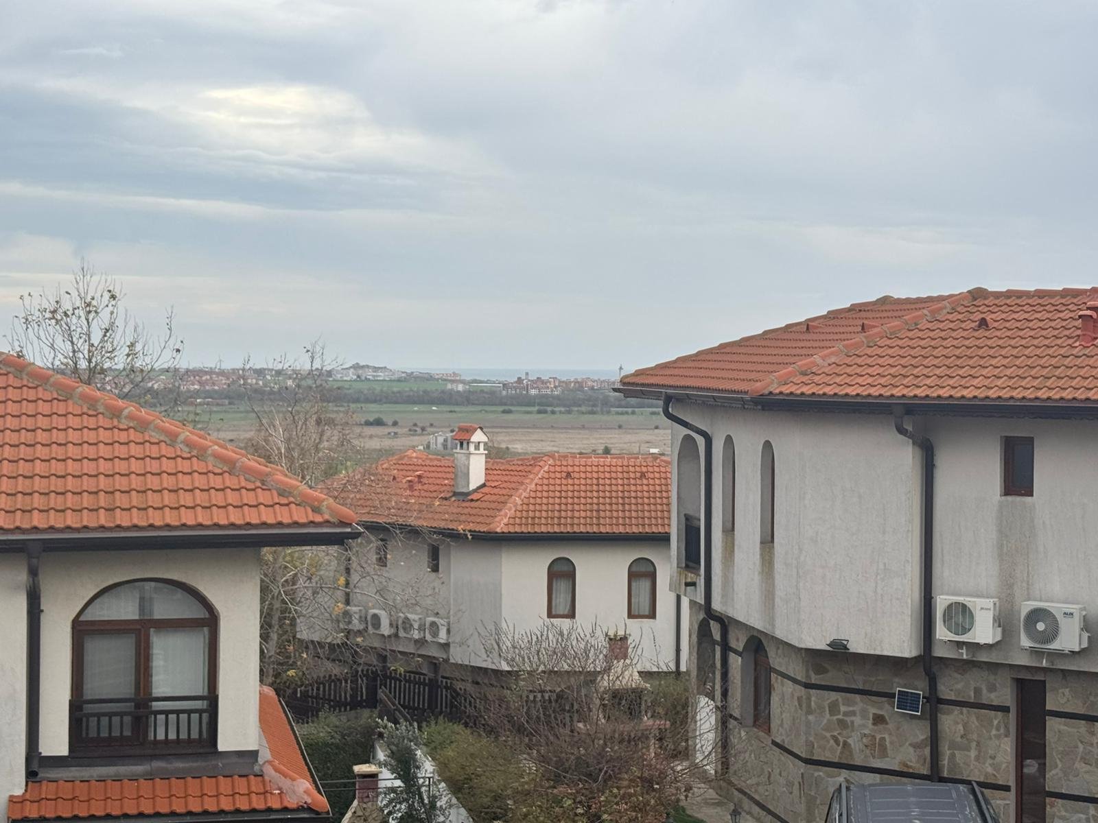 Aheloy: Appartamento di nuova costruzione con 3 camere in stato di cantiere grezzo con vista mare, Muskat Vineyards Resort Aheloy, Bulgaria 
