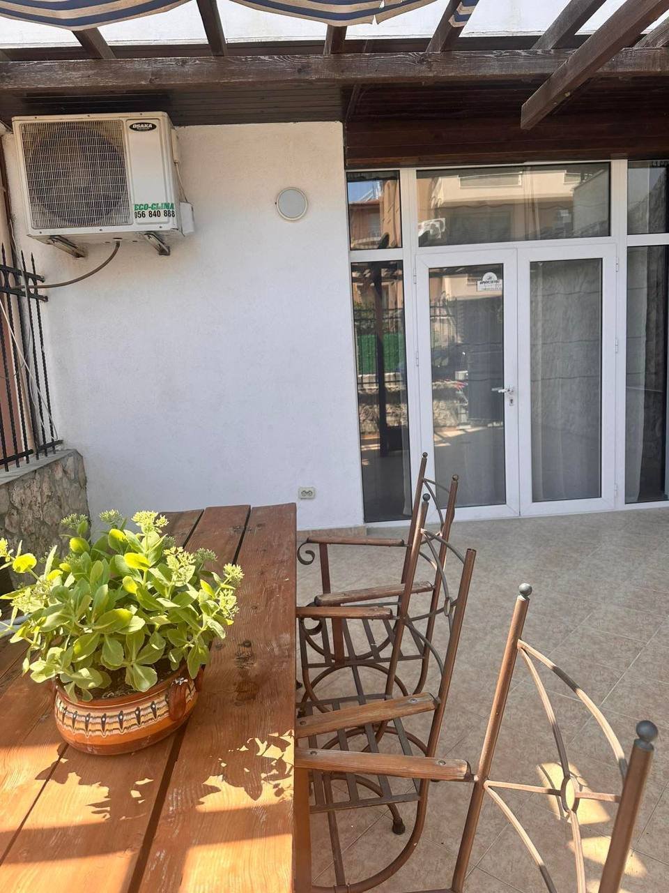 Appartamento con 2 camere a Cherno More 1 con terrazza, Nessebar, Bulgaria