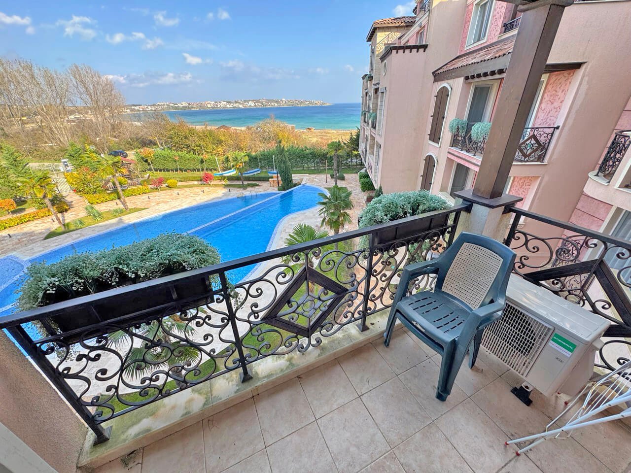 Appartamento con due camere nel complesso Saint Juan a Sozopol, Bulgaria